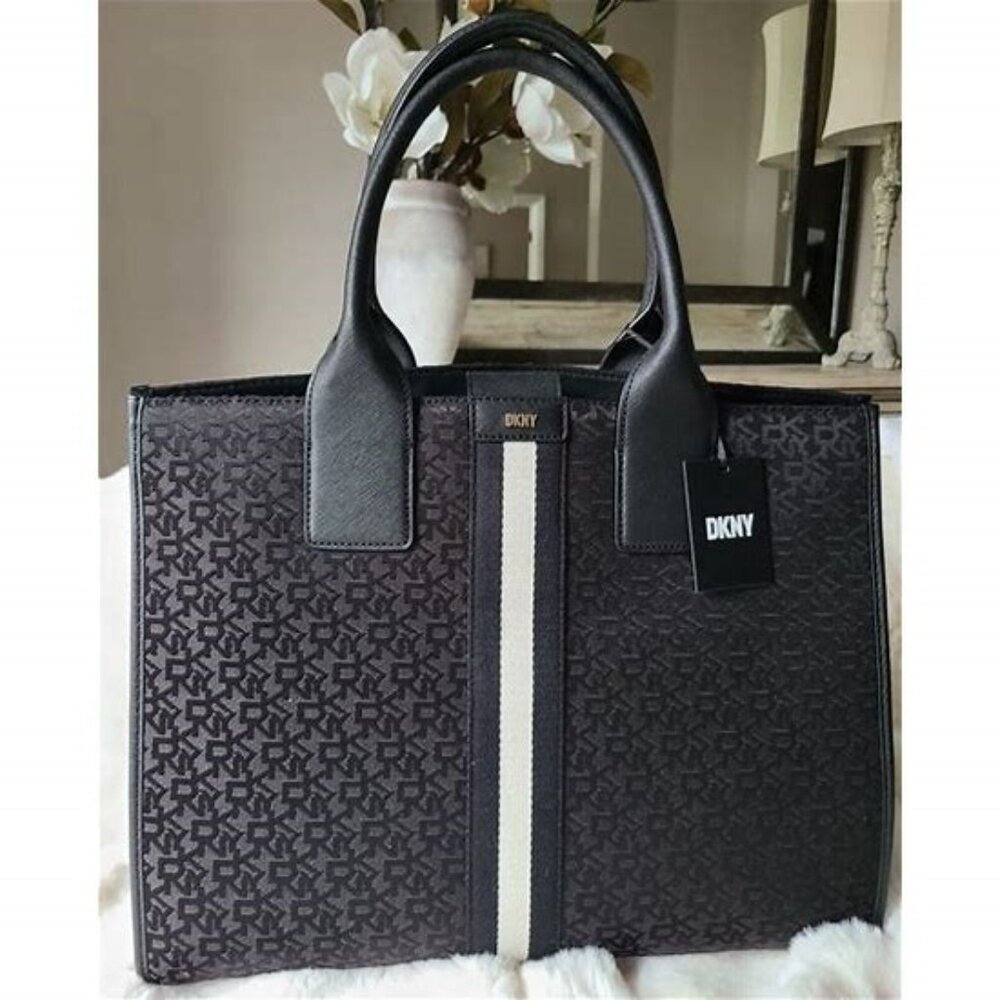 DKNY Cassie Large Book Tote